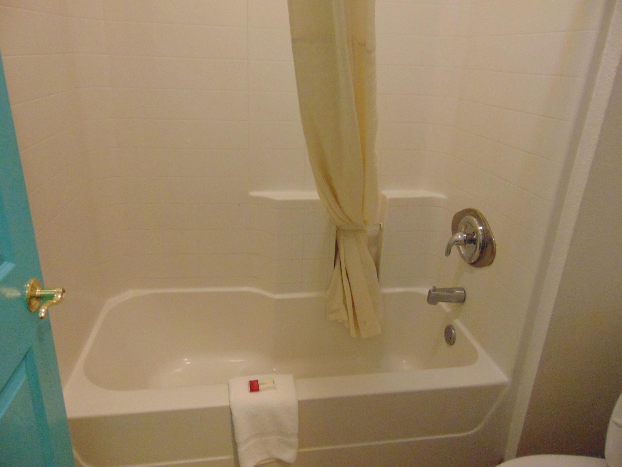 Howard Johnson By Wyndham Lubbock Tx Eksteriør bilde