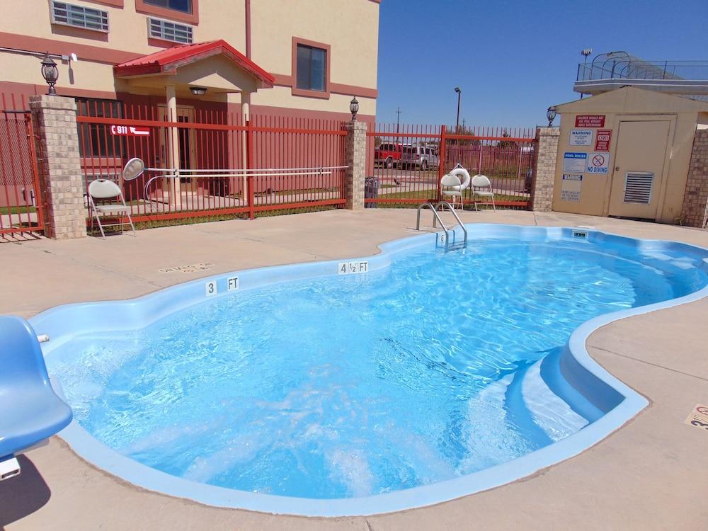 Howard Johnson By Wyndham Lubbock Tx Eksteriør bilde