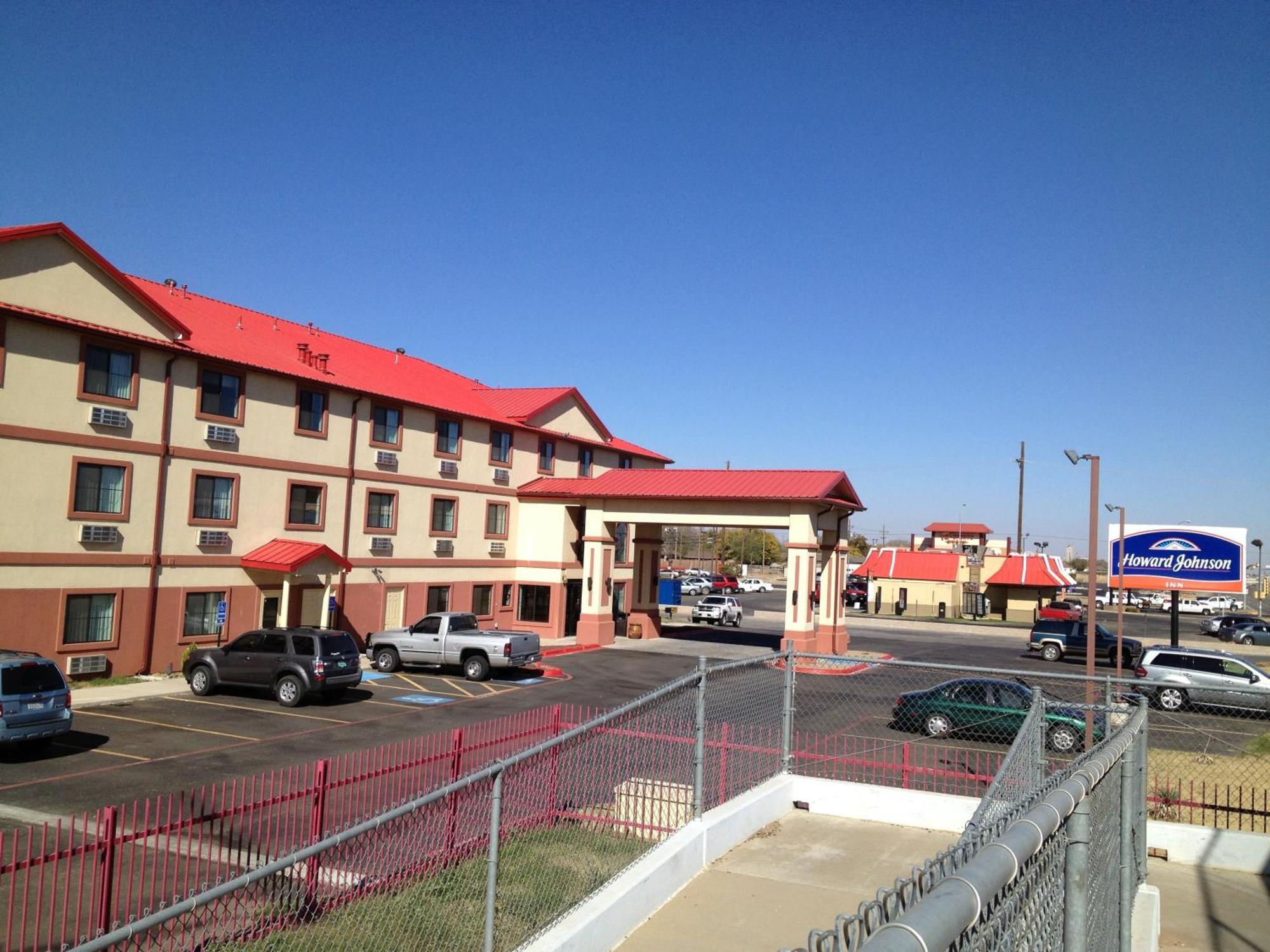 Howard Johnson By Wyndham Lubbock Tx Eksteriør bilde