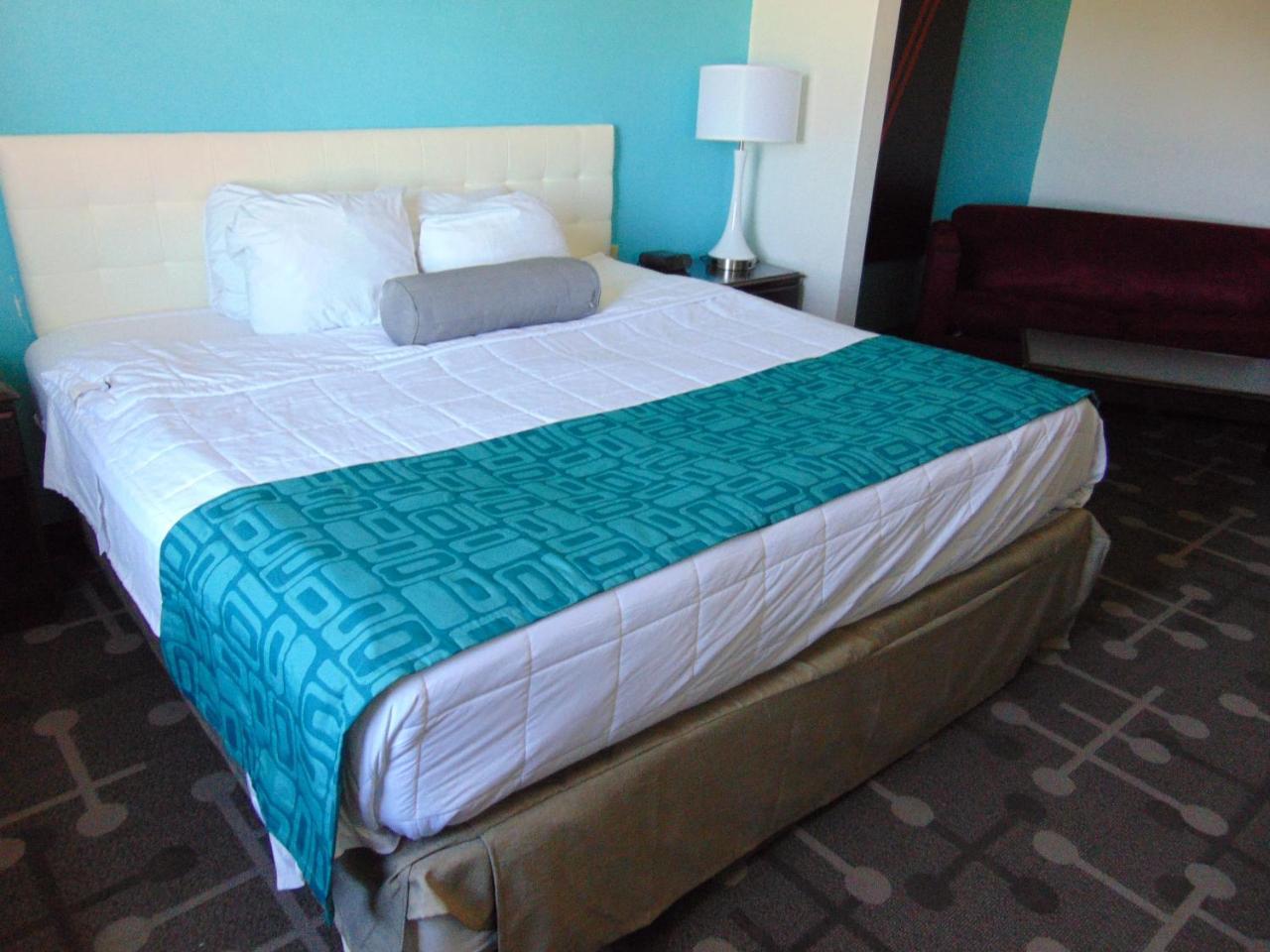 Howard Johnson By Wyndham Lubbock Tx Eksteriør bilde