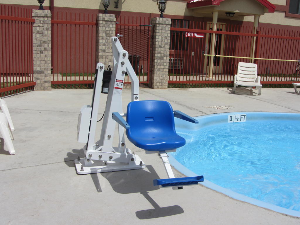 Howard Johnson By Wyndham Lubbock Tx Eksteriør bilde